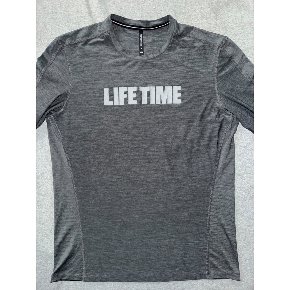 Ten Thousand Men's Pullover Long Sleeve Athletic Shirt Life Time Size Medium - Picture 2 of 8